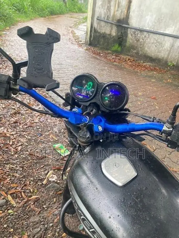 Bajaj Boxer BM 2012