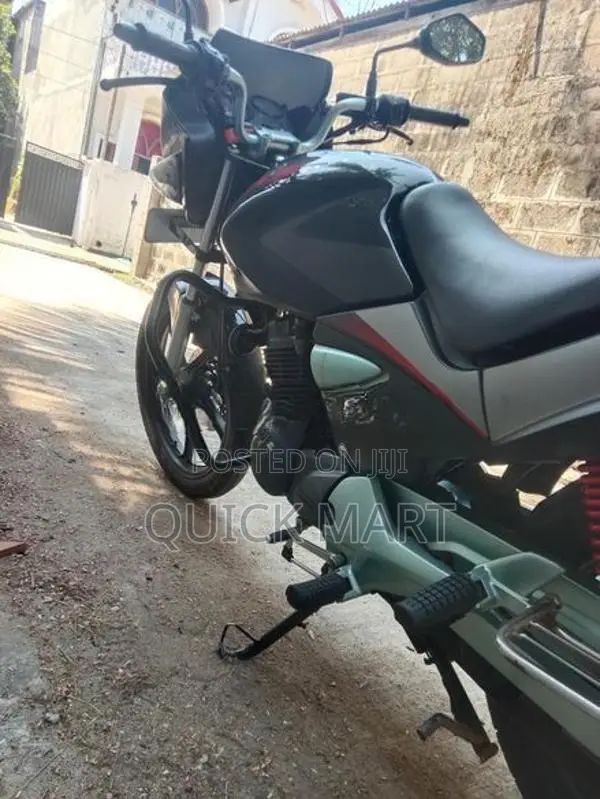 Hero CBZ 2011
