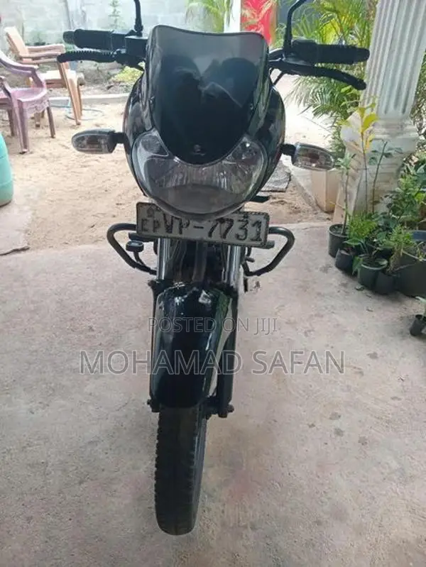 Bajaj Discover 2009