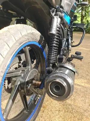 Bajaj Discover 2008