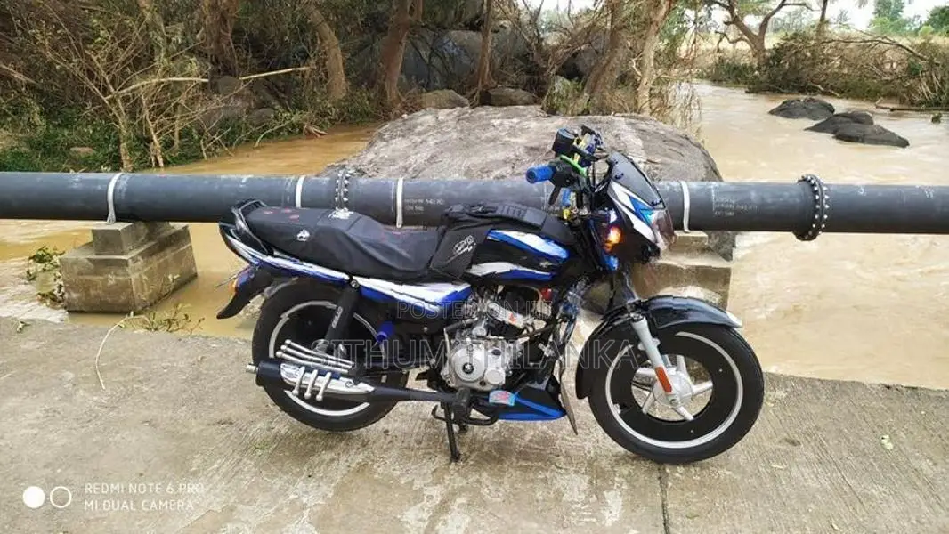 Bajaj CT100 2026