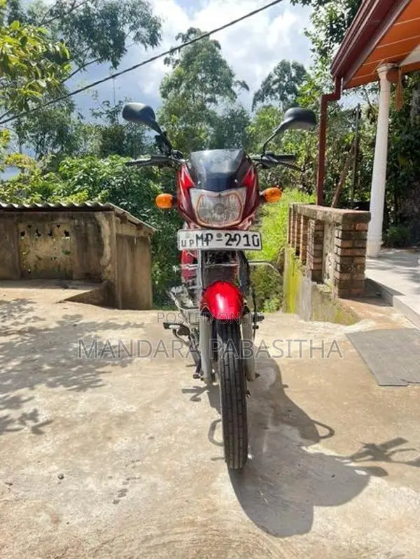 Bajaj CT100 2006