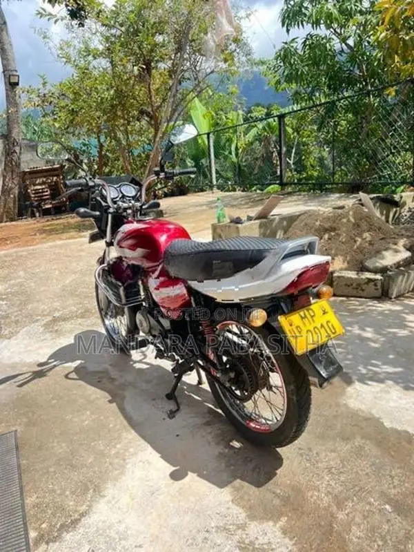 Bajaj CT100 2006