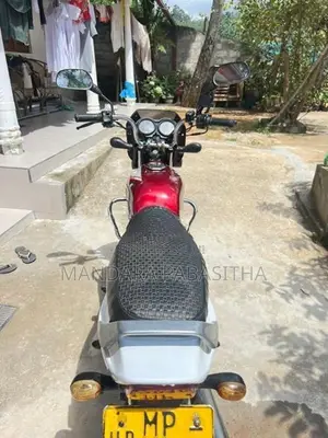 Bajaj CT100 2006