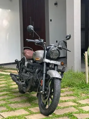 Royal Enfield Classic 350 2024