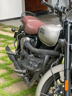 Royal Enfield Classic 350 2024