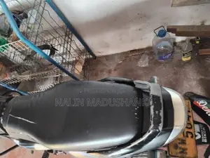 Bajaj Discover 2010