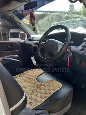 Toyota Noah 1998