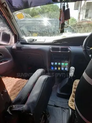 Toyota Noah 1998