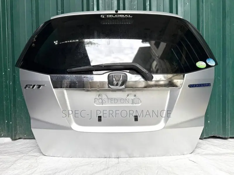 Honda Fit GP1 Complete Dickey Door