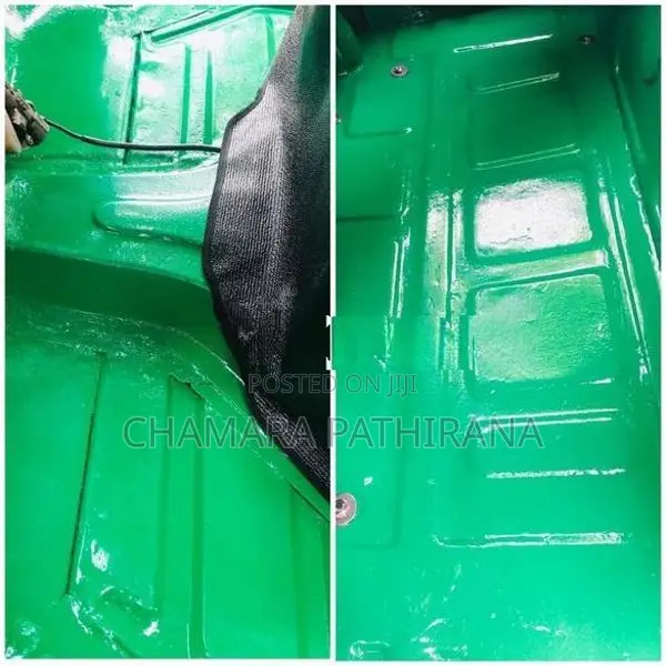 Bajaj RE QZ 2010