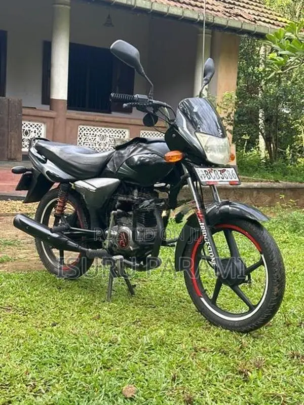 Bajaj Platina 100 2015