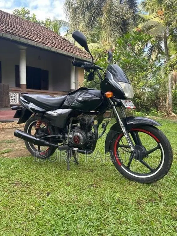 Bajaj Platina 100 2015