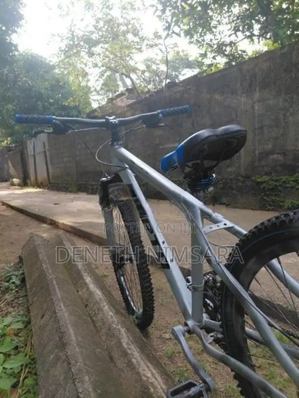 Lumala Bicycle