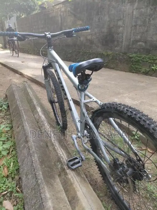 Lumala Bicycle