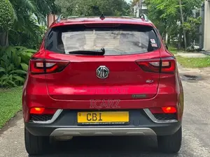 MG ZS Essence Turbo 2019