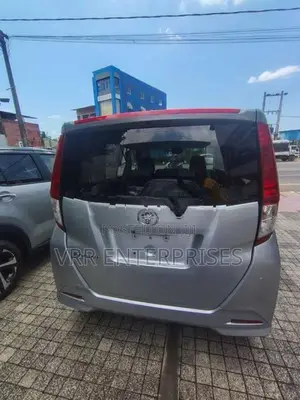 Toyota Roomy 2023