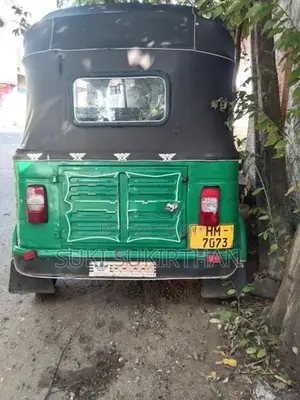 Bajaj RE 2003