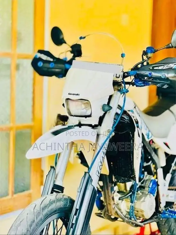 Kawasaki D Tracker 2010
