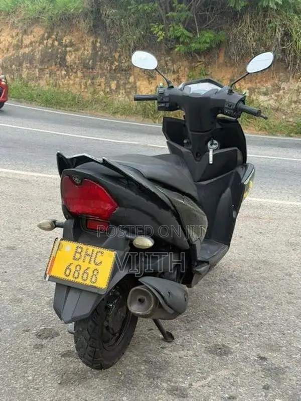Yamaha Ray ZR 2018