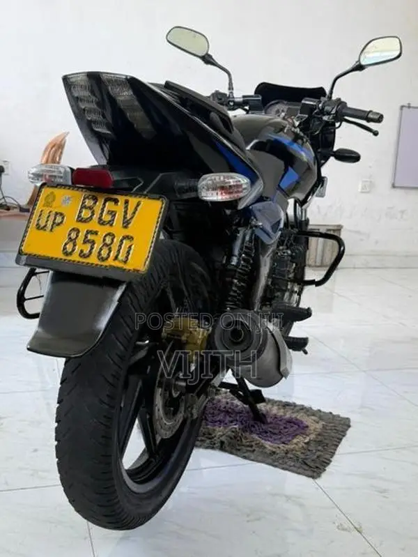 Bajaj Pulsar 150 2018