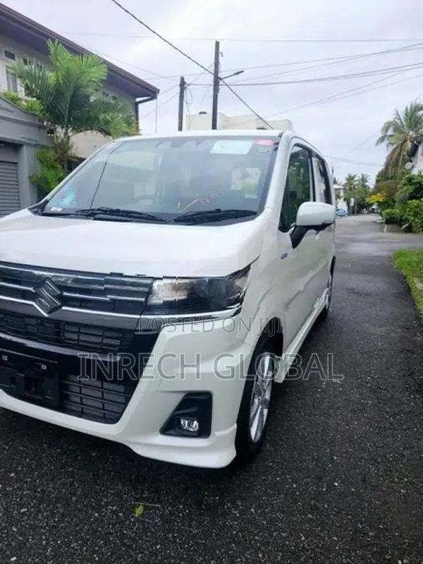Suzuki Wagon R Custom Z WITH 4 WAY 2025