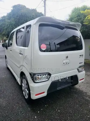 Suzuki Wagon R Custom Z WITH 4 WAY 2025