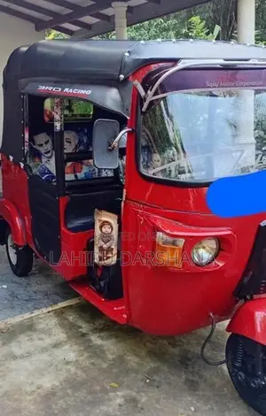 Bajaj RE 2010