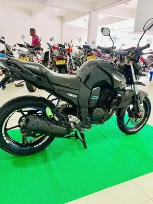 Yamaha FZS V1 2011