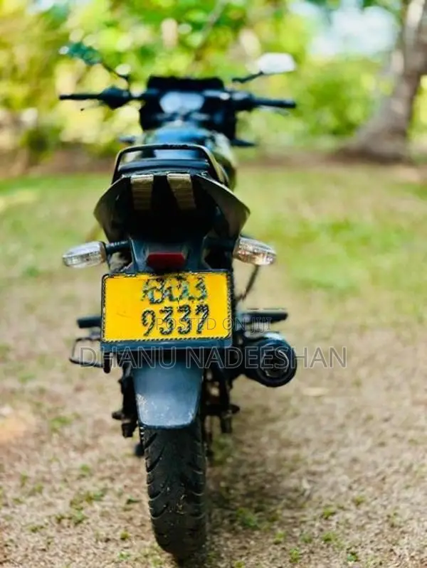 Bajaj Pulsar 150 2016