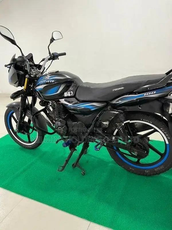 Bajaj Discover 2011