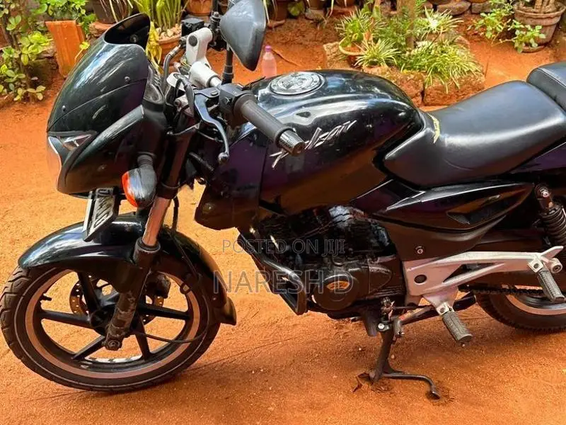 Bajaj Pulsar 180 2013