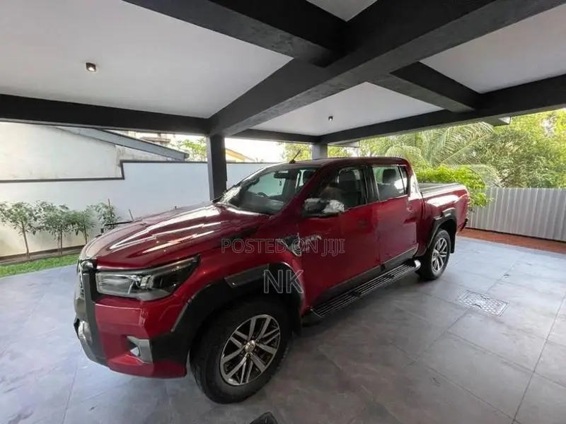 Toyota Hilux 2015