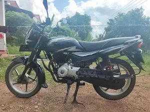 Bajaj Platina 100 ES Comfortec 2018