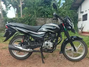 Bajaj Platina 100 ES Comfortec 2018