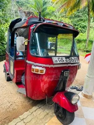 Bajaj RE Three Wheeler 2002