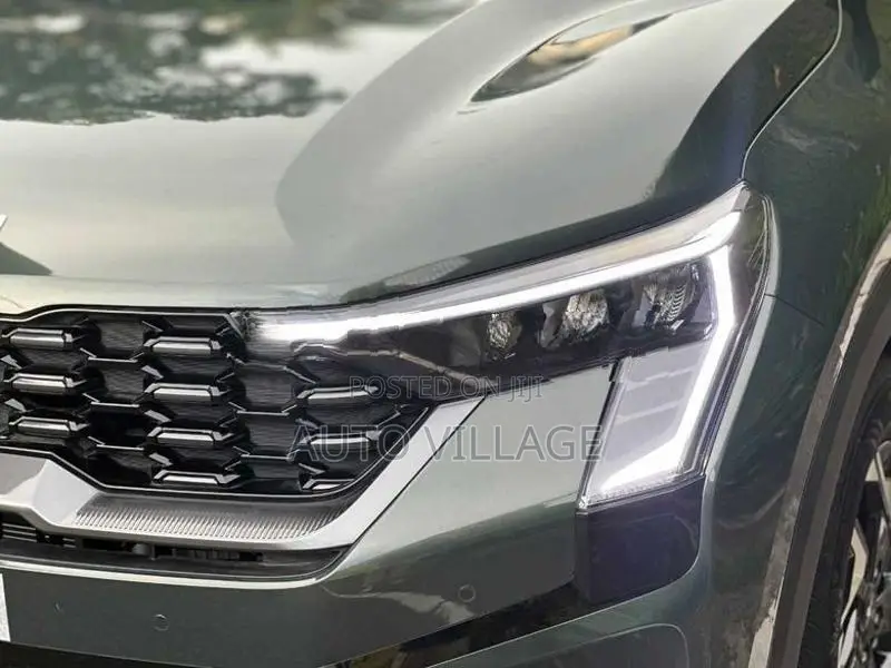 Kia Sonet GTX Green 2026