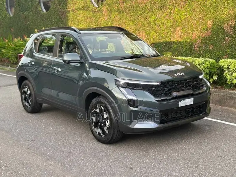 Kia Sonet GTX Green 2026