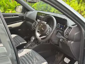 Kia Sonet GTX Green 2026