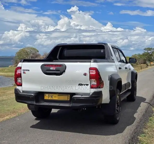 Toyota Hilux GR Sport 2024