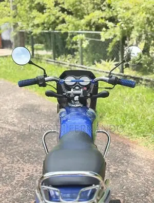 Bajaj CT100 2009