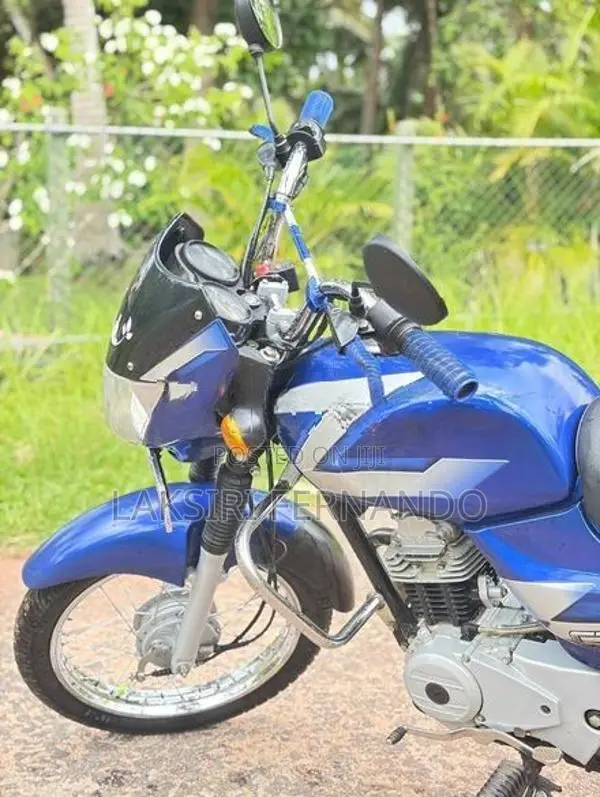 Bajaj CT100 2009