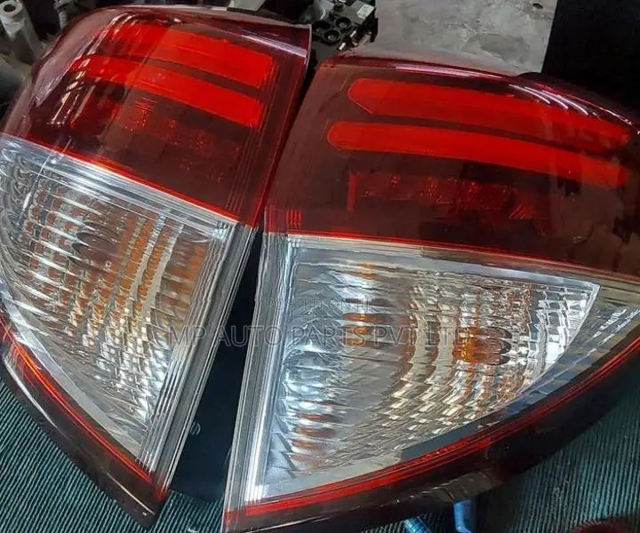 Honda Vezel Tail Light