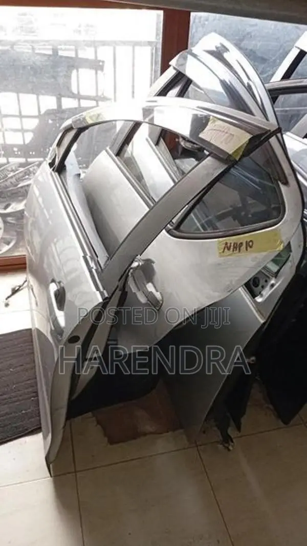 Toyota Aqua NHP10 Complete Doors