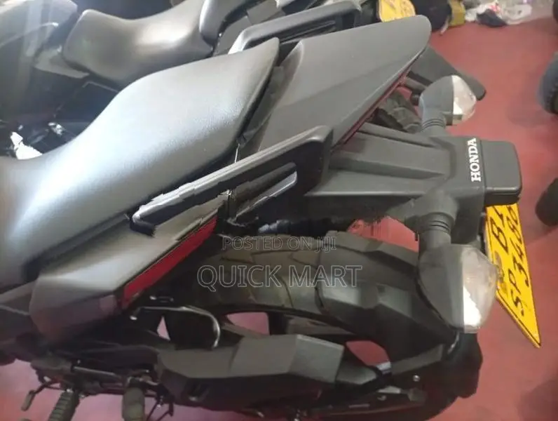Honda X-Blade 2020
