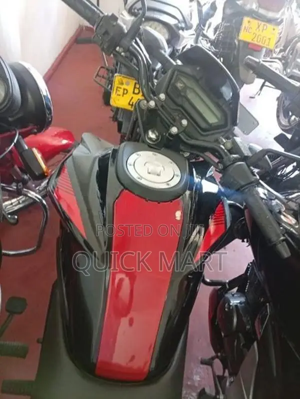 Honda X-Blade 2020