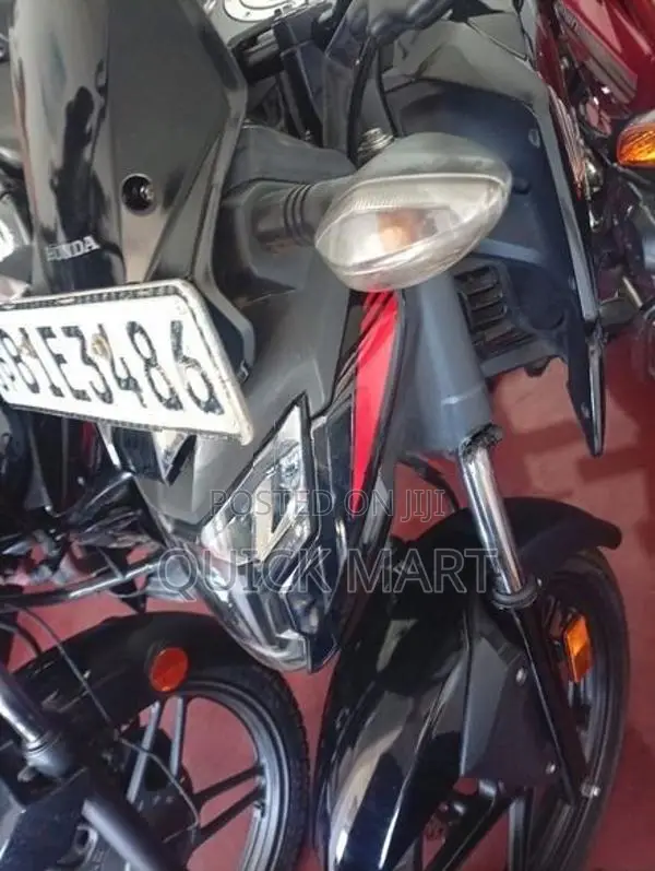 Honda X-Blade 2020