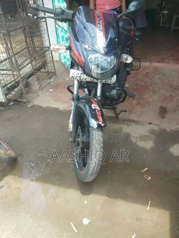 Bajaj Pulsar 150 2017