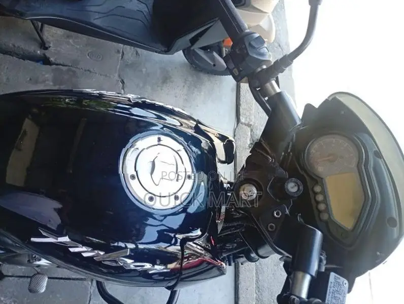 Bajaj Pulsar 150 2013