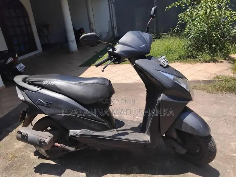 Honda Dio 2012